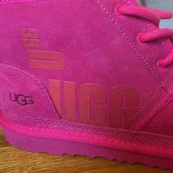 UGG Neumel scatter graphic chukka boot - Picture 2 of 9